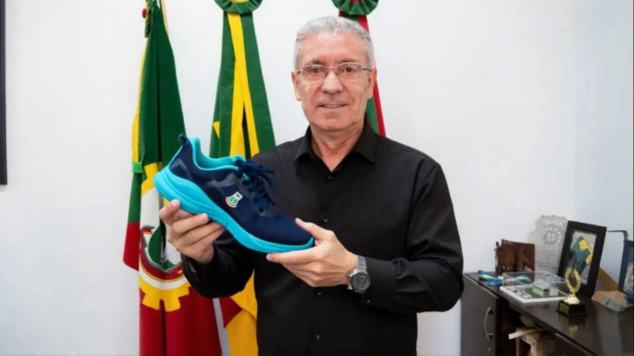 Contraste com o Time Masculino